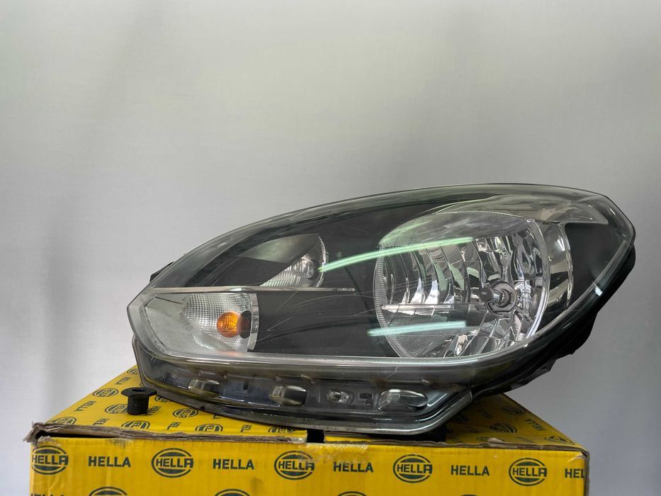 VOLKSWAGEN UP 12- Lampa Reflektor Lewy Przód Adax Koźle