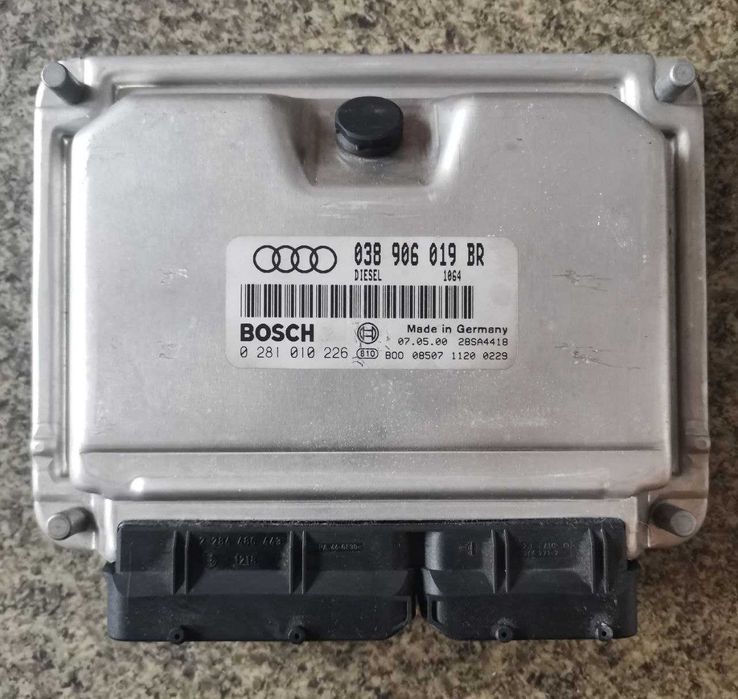 sterownik silnika, komputer ECU Audi Bosch Adax Koźle