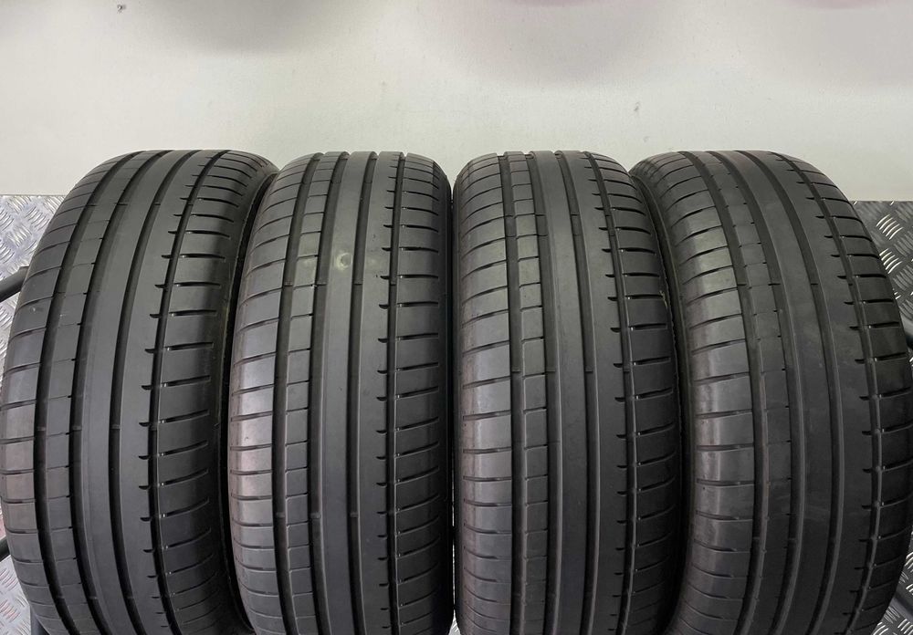 Opony Koźle Letnie 225/55R17 Dunlop Sport Maxx RT2 * MO Adax