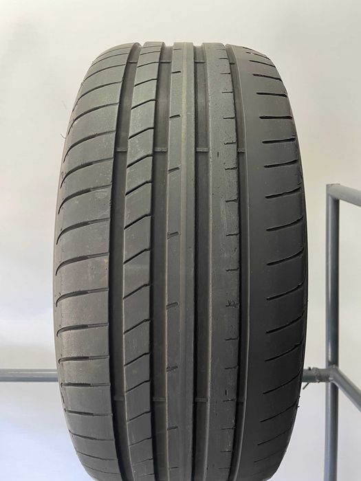 Opona Lato GoodYear Eagle F1 Asymetric 3 * RSC MO 245/40R19 Adax Koźle